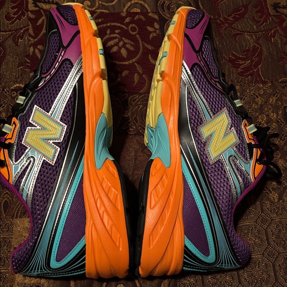 New Balance 740 - Picture 6 of 7